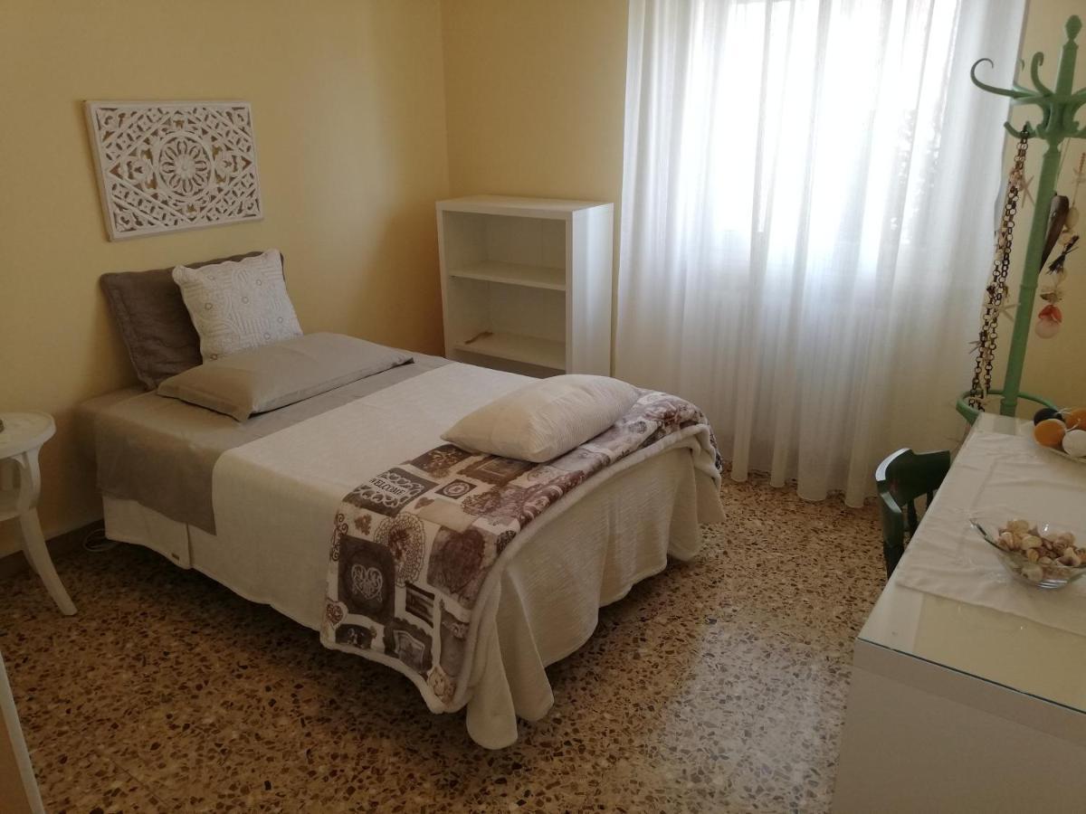 La Coquille Appartamento Vicino All'Ospedale Negrar Exterior photo